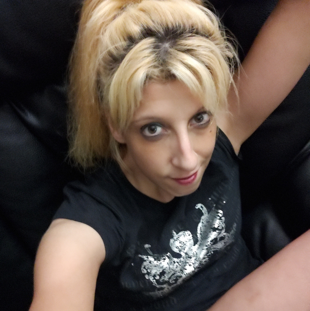 Meet your Posher, Taryn